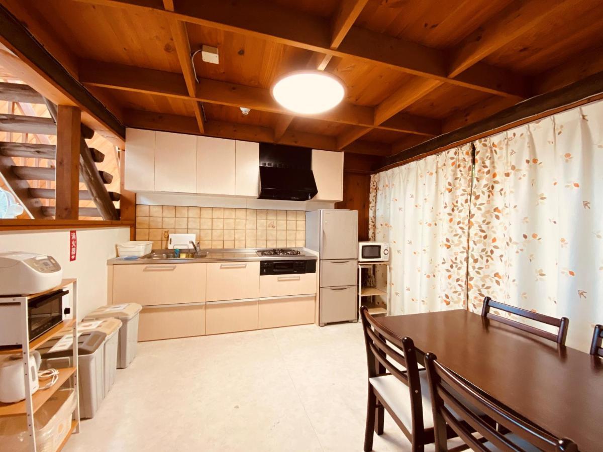 Sea Breeze Villa Onna Bagian luar foto
