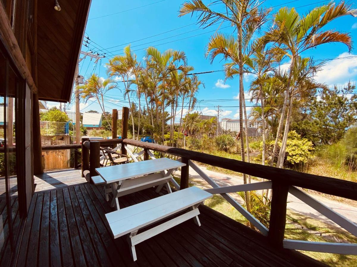 Sea Breeze Villa Onna Bagian luar foto