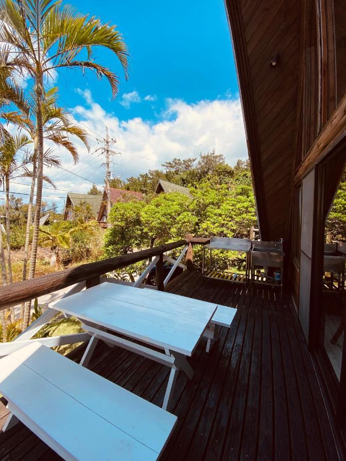 Sea Breeze Villa Onna Bagian luar foto