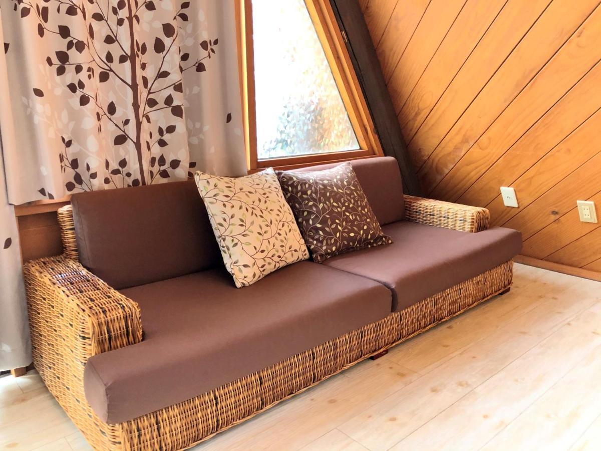Sea Breeze Villa Onna Bagian luar foto